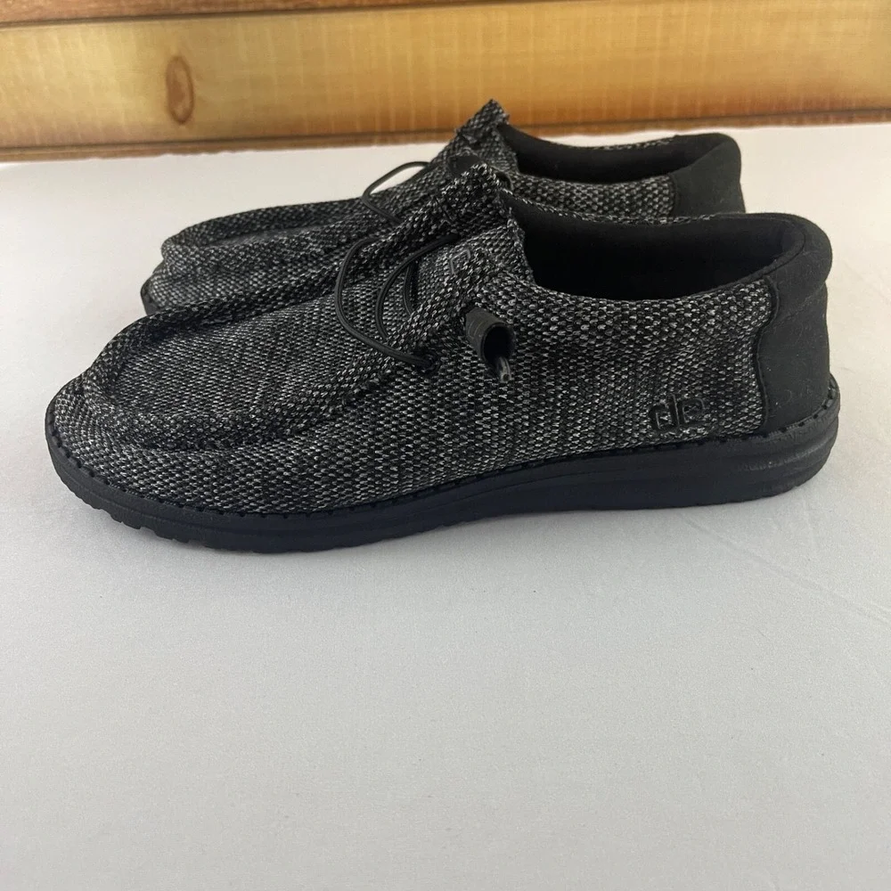 Hey Dude Wally Sox Womens 10 Mens 8 Black‎ Grey Loafer Comfort Slip On Shoes
